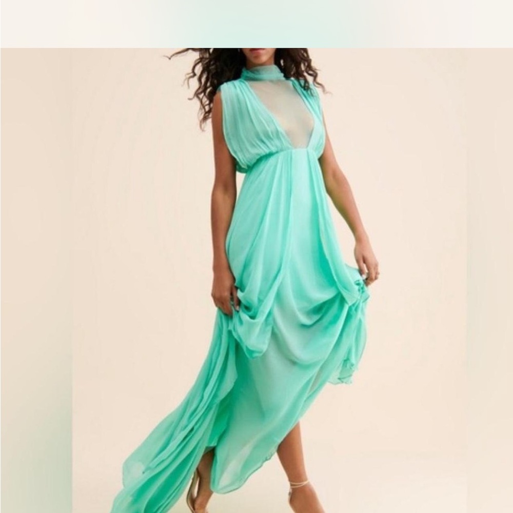 Elegant Aqua Chiffon Gown